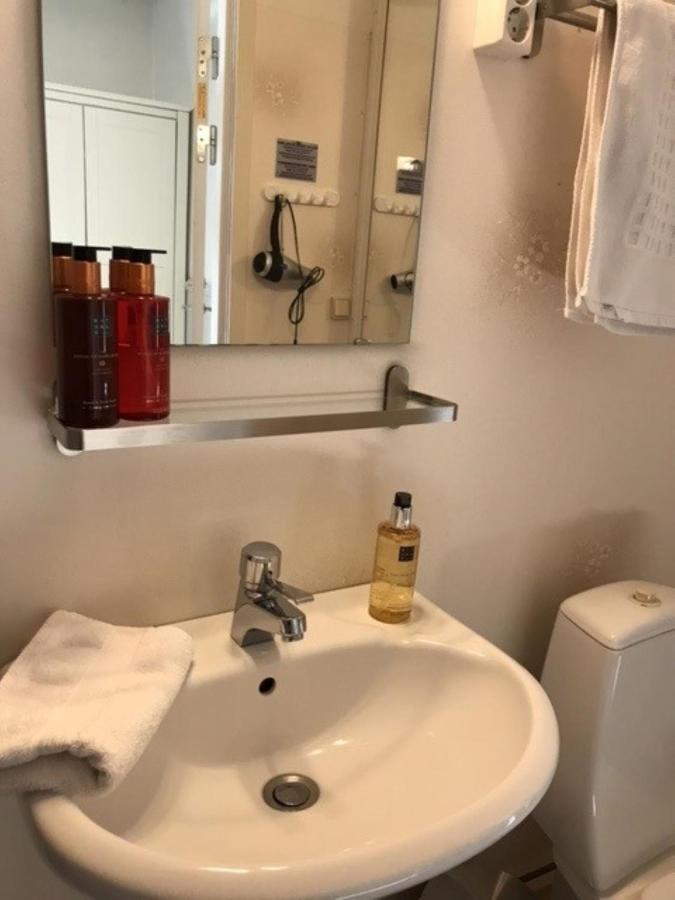 Hotell Kaprifol هونّيبوستراند المظهر الخارجي الصورة