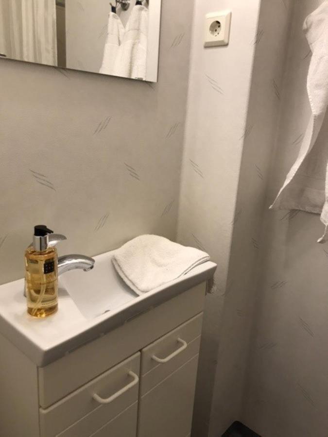 Hotell Kaprifol هونّيبوستراند المظهر الخارجي الصورة